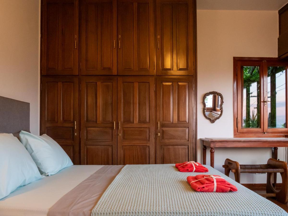 Villa Zoe Seaside Unique Villa Voula Ateny Zewnętrze zdjęcie